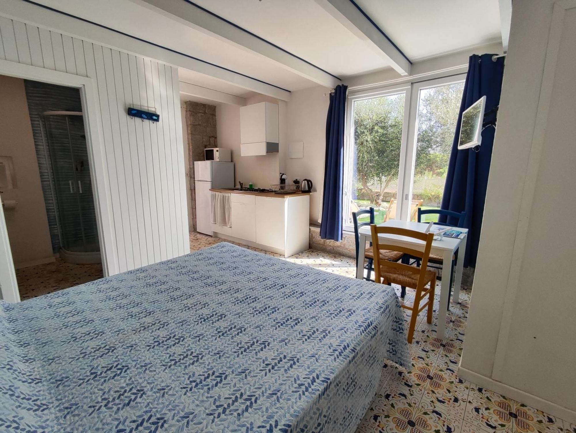 La Villa Procchio  Chambre photo